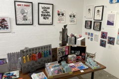 Exhibition shop